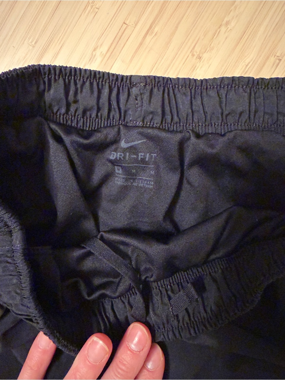 Nike Women's dri-fit Black Running Shorts - Picture 2 of 3
